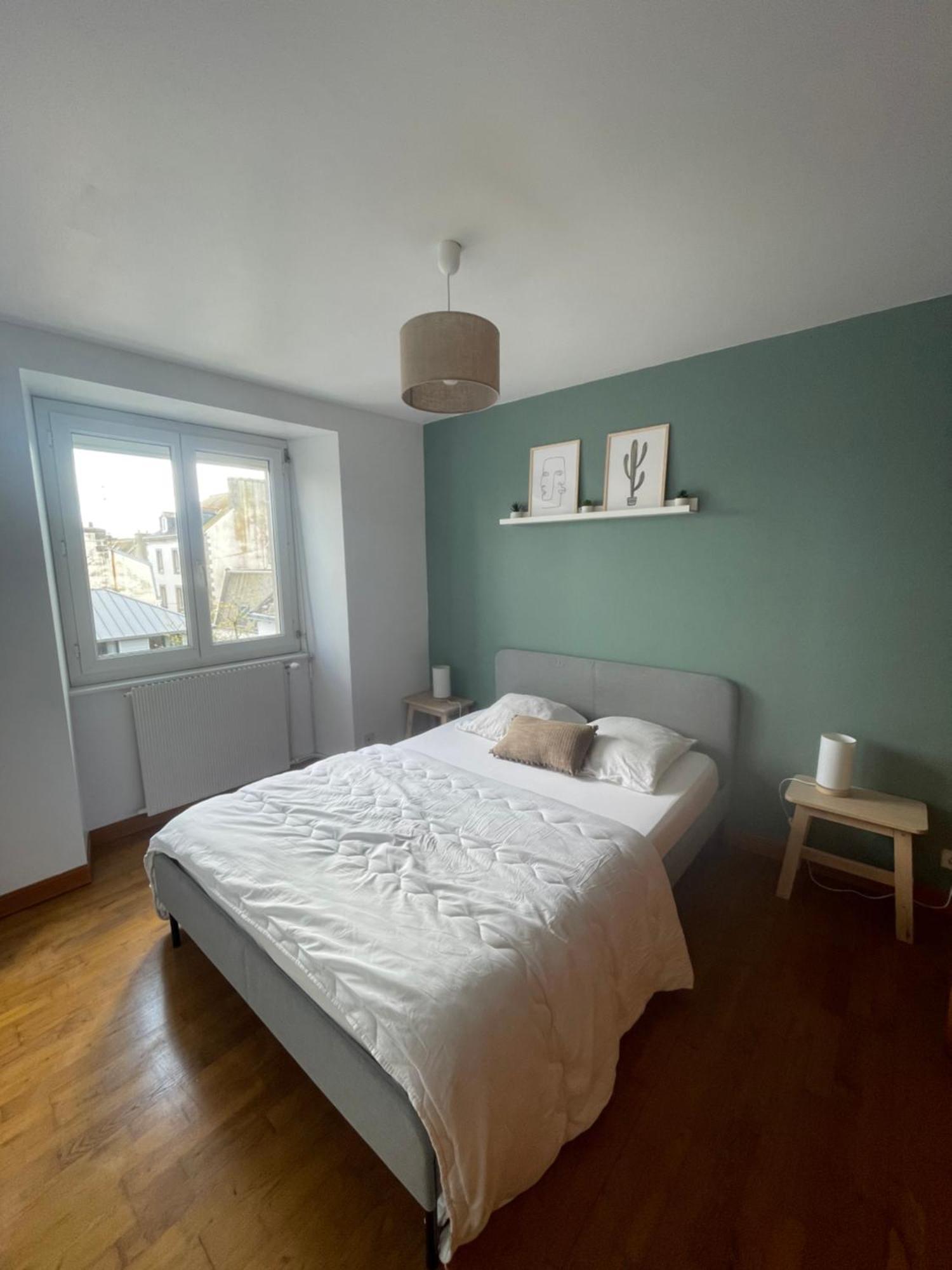 Charmant Appartement Avec Terrasse Entre Centre-Ville Et Plages De 孔卡尔诺 外观 照片